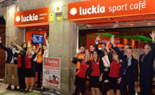 franquicia luckia apuestas 2