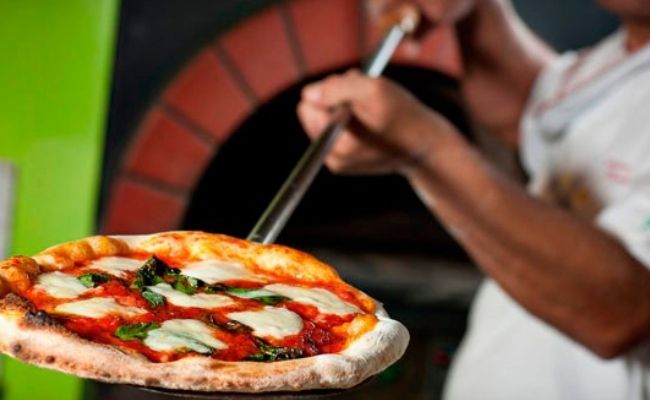 franquicia pizza lena 2