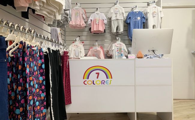 franquicia 7 colores 2