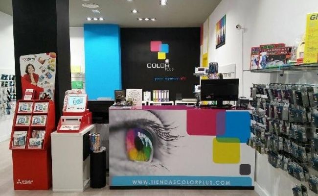 franquicia color plus 1