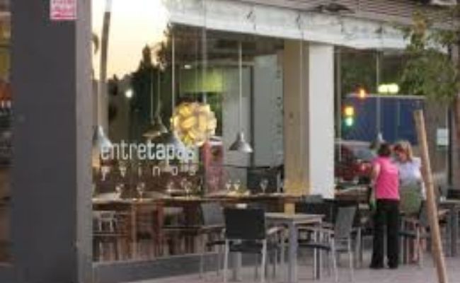 franquicia entre tapas y vinos 1